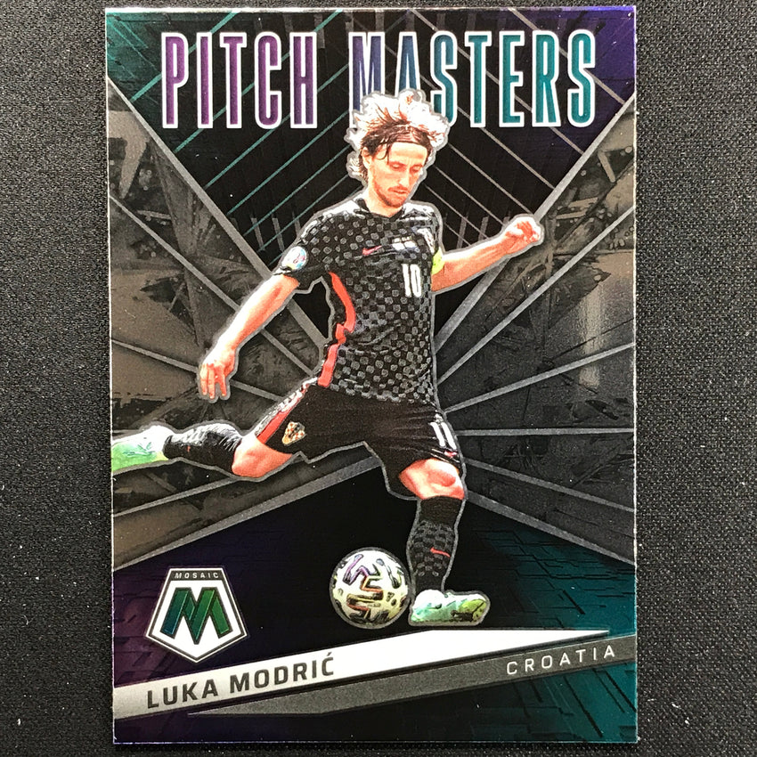 2021-22 Mosaic FIFA Road to World Cup Qatar LUKA MODRIC Pitch Masters Base #21